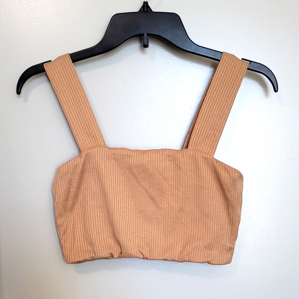Tan Crop